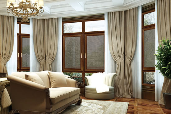 如今這個(gè)房價(jià)高企的年代，在大城市擁有一個(gè)家是所有打工仔的共同夢想。然而，想擁有這個(gè)家，并不容易，很多人為了這個(gè)家，不得不掏空了大半生的積蓄。因此，這個(gè)來之不易的家，應(yīng)該好好珍惜，安裝安全可靠的門窗，是必須的！