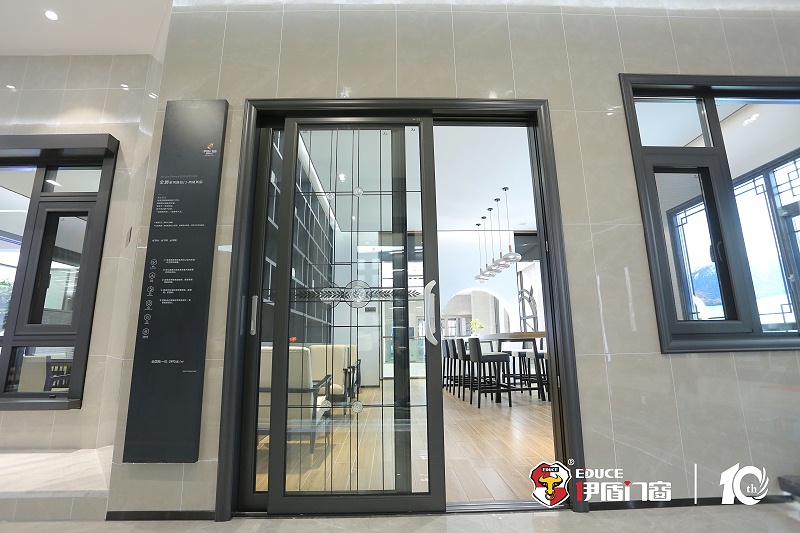 高效隔音門(mén)窗哪個(gè)品牌強(qiáng)？伊盾安全門(mén)窗好不好？024